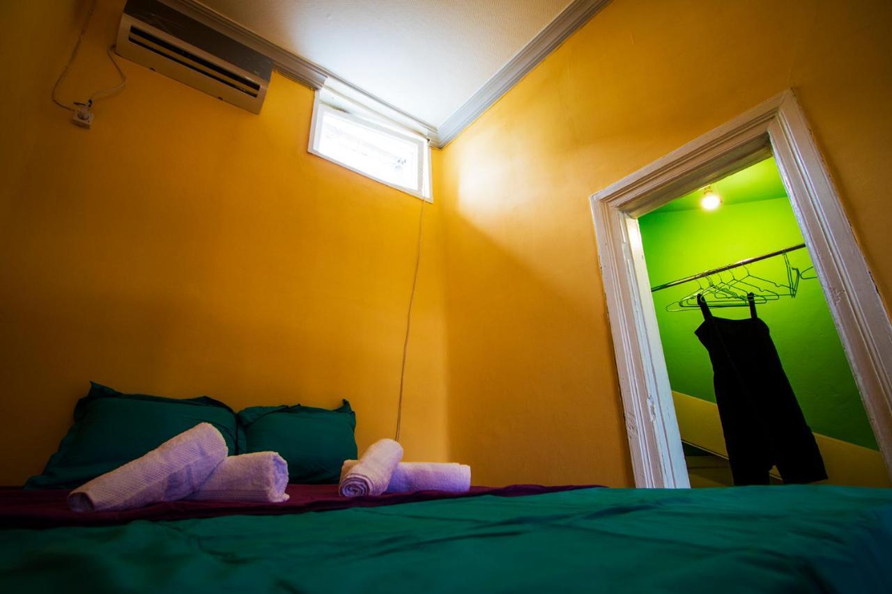 Royz Hostelティビリシ エクステリア 写真